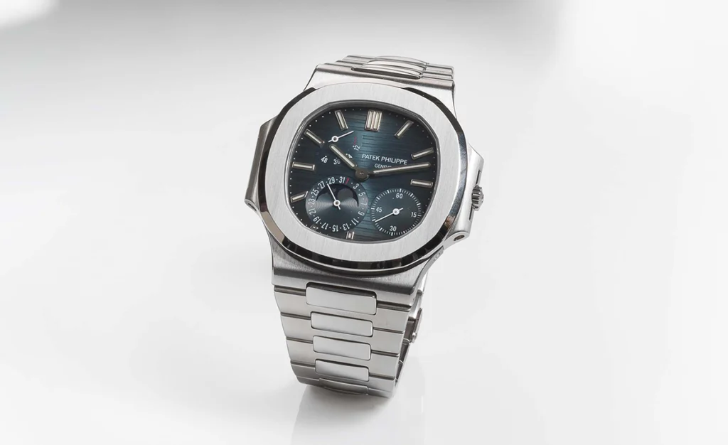 Fachbereich Uhren, Uhren erfolgreich verkaufen, Im Auktionshaus Rapp finden regelmässig grosse Uhren Auktionen statt, Uhren über internationale Auktion verkaufen